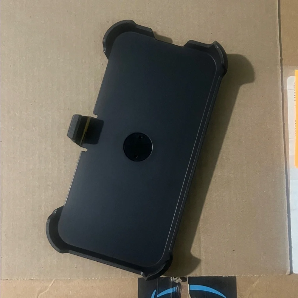 Apple iPhone 15 Pro Max Black Protective Phone Case with Clip
